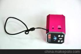 深圳市佰国汇电子科技 带FM收音机迷你插卡音箱工厂直销，批量出货量大有惊喜